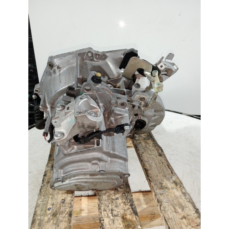 Recambio de caja cambios para opel corsa f gs line referencia OEM IAM 20R103 30533C4C 6V