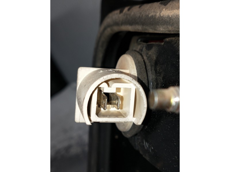 Recambio de piloto trasero derecho interior para peugeot 806 2.0 hdi referencia OEM IAM   