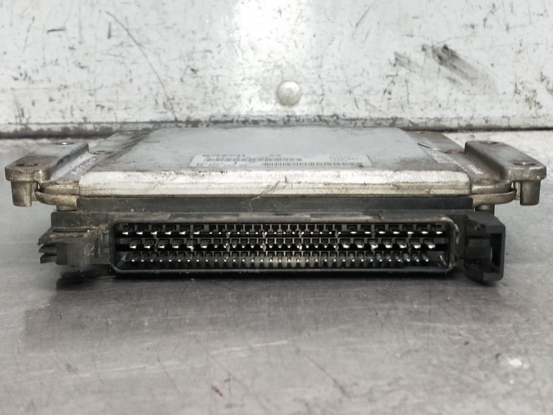 Recambio de centralita motor uce para peugeot 806 2.0 hdi referencia OEM IAM 0281010135  