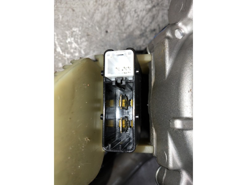 Recambio de columna direccion para renault zoe limited referencia OEM IAM 488103776R  