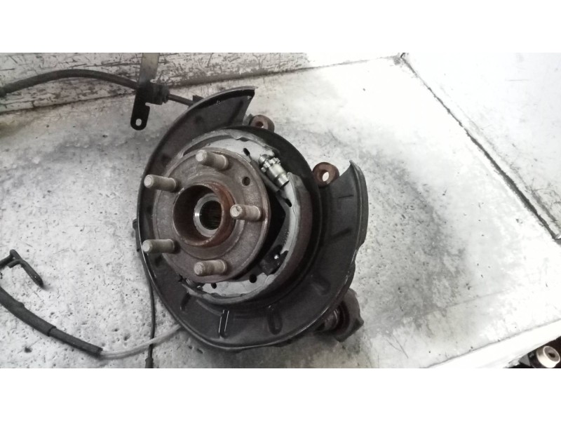 Recambio de mangueta trasera izquierda para land rover freelander (ln) 2.0 td4 cat referencia OEM IAM   