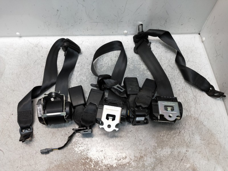 Recambio de juego cinturones trasero para renault zoe limited referencia OEM IAM   5P