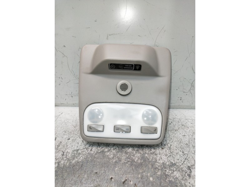 Recambio de luz interior para renault zoe limited referencia OEM IAM   
