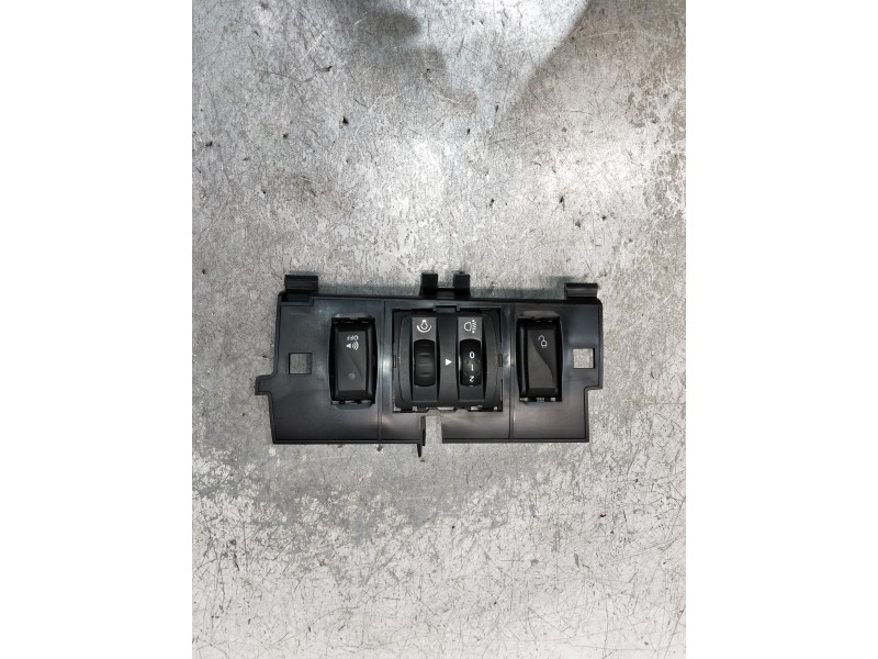 Recambio de mando multifuncion para renault zoe limited referencia OEM IAM 00119538  