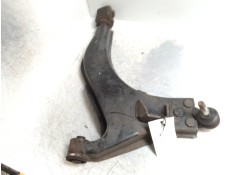 Recambio de brazo suspension inferior delantero izquierdo para nissan serena (c23m) 2.3 invitation d referencia OEM IAM   