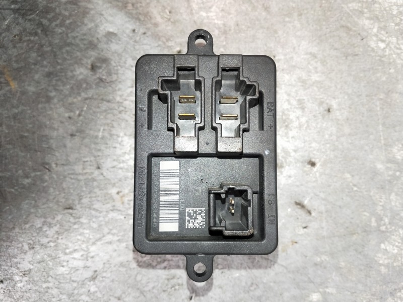 Recambio de resistencia calefaccion para renault zoe limited referencia OEM IAM A43002100  