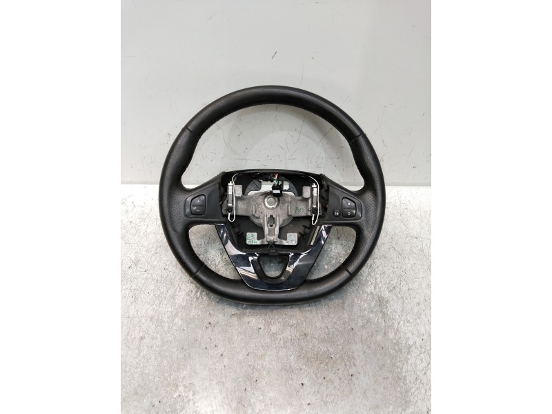 Recambio de volante para renault zoe limited referencia OEM IAM   