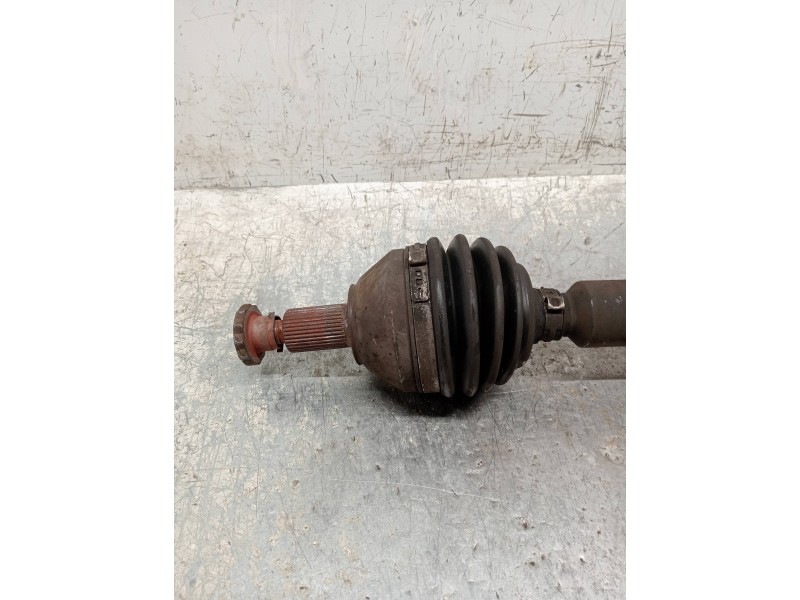 Recambio de transmision delantera derecha para seat toledo (kg3) style referencia OEM IAM 6R0407762A  