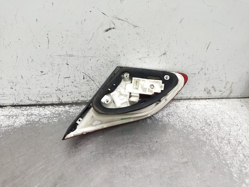 Recambio de piloto trasero izquierdo interior para opel astra j lim. enjoy referencia OEM IAM   