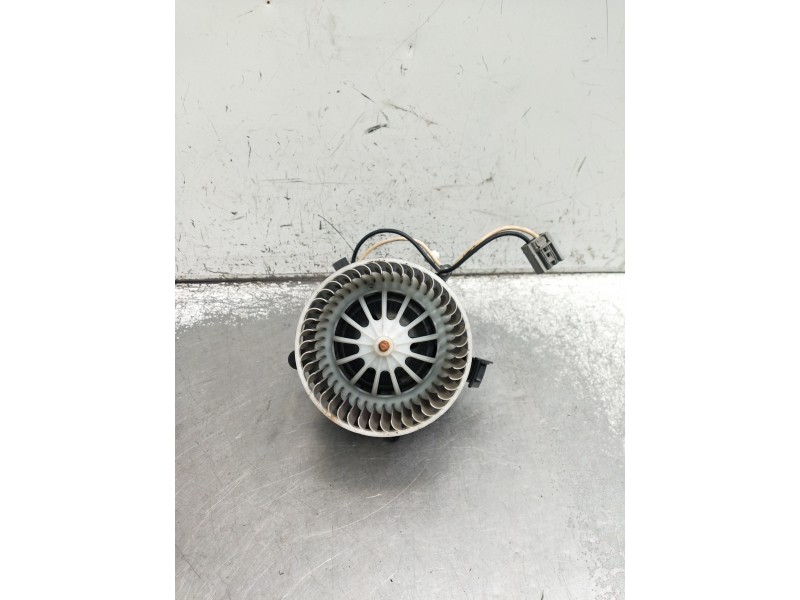 Recambio de motor calefaccion para opel astra j lim. enjoy referencia OEM IAM U7253002  