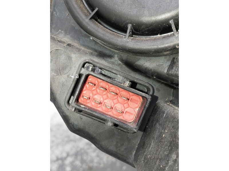 Recambio de faro derecho para opel astra j lim. enjoy referencia OEM IAM 1EG01001102  