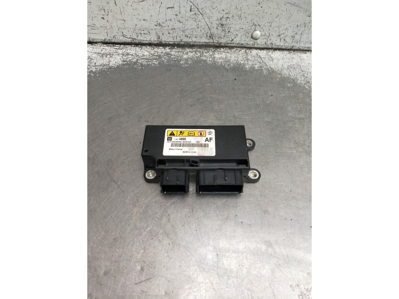 Recambio de centralita airbag para opel astra j lim. enjoy referencia OEM IAM 13574896  