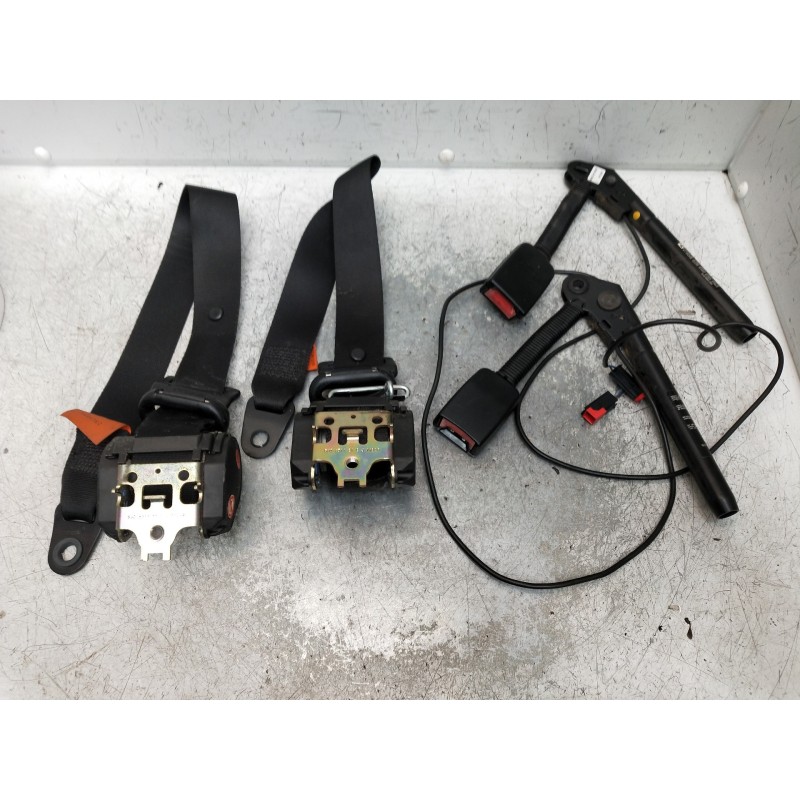 Recambio de juego cinturones delantero para ford focus berlina (cak) 1.6 16v cat referencia OEM IAM   