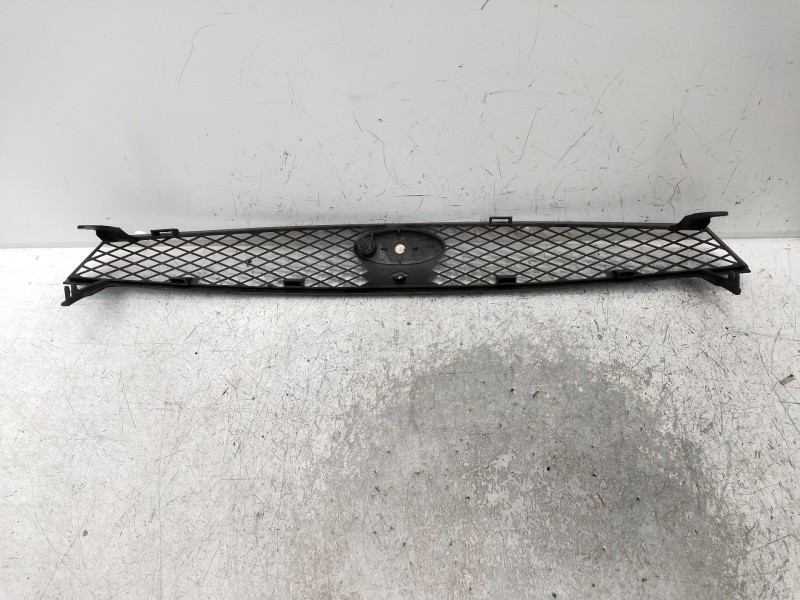 Recambio de rejilla delantera para ford focus berlina (cak) 1.6 16v cat referencia OEM IAM   