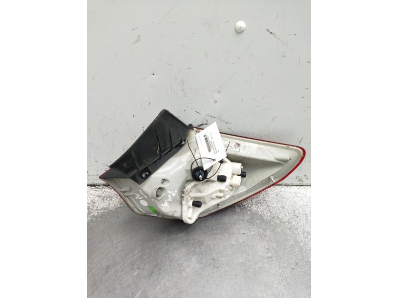 Recambio de piloto trasero izquierdo para opel astra j lim. enjoy referencia OEM IAM   
