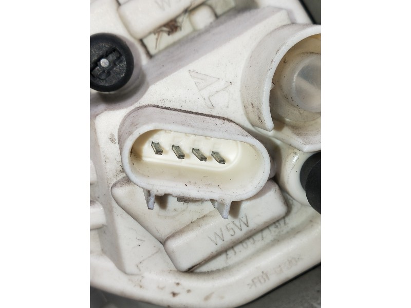 Recambio de piloto trasero izquierdo para opel astra j lim. enjoy referencia OEM IAM   