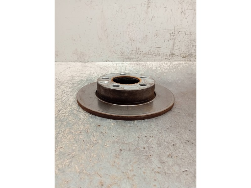 Recambio de disco freno trasero para seat toledo (kg3) style referencia OEM IAM   