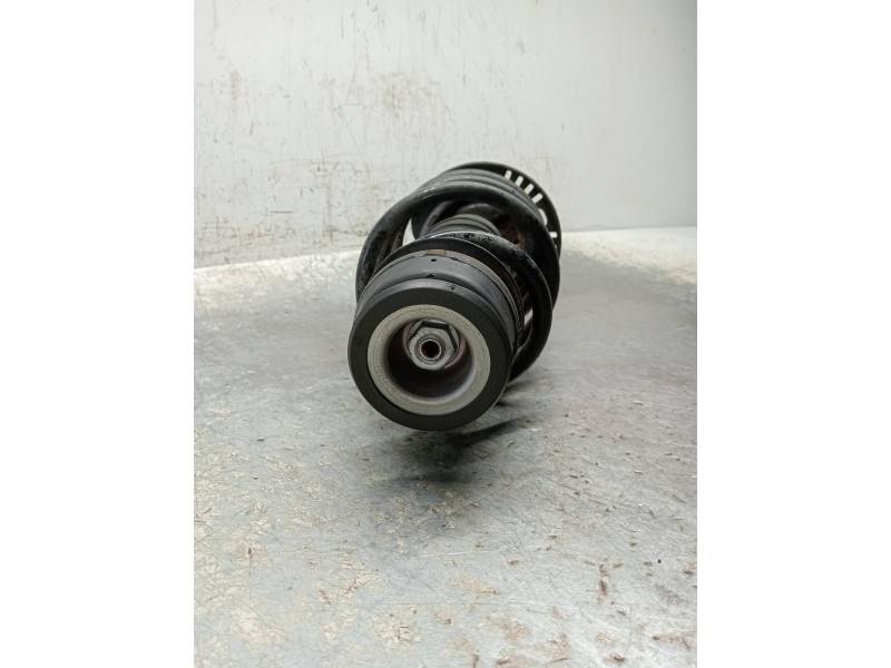 Recambio de amortiguador delantero derecho para seat toledo (kg3) style referencia OEM IAM 6R0413031BF  