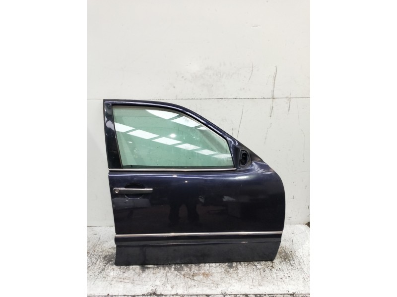 Recambio de puerta delantera derecha para opel vectra b berlina básico referencia OEM IAM   
