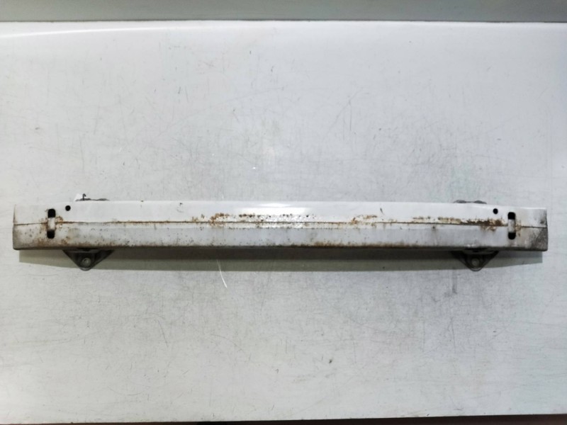 Recambio de refuerzo paragolpes trasero para toyota corolla verso (r1) 2.2 turbodiesel cat referencia OEM IAM   