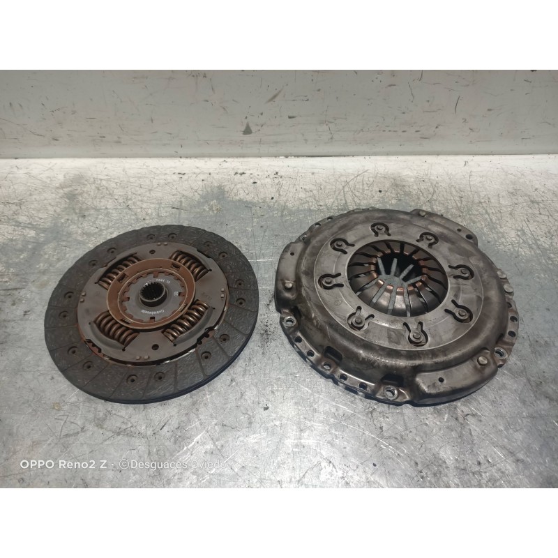 Recambio de kit embrague para renault trafic caja cerrada (ab 4.01) 1.9 diesel referencia OEM IAM 324034410  