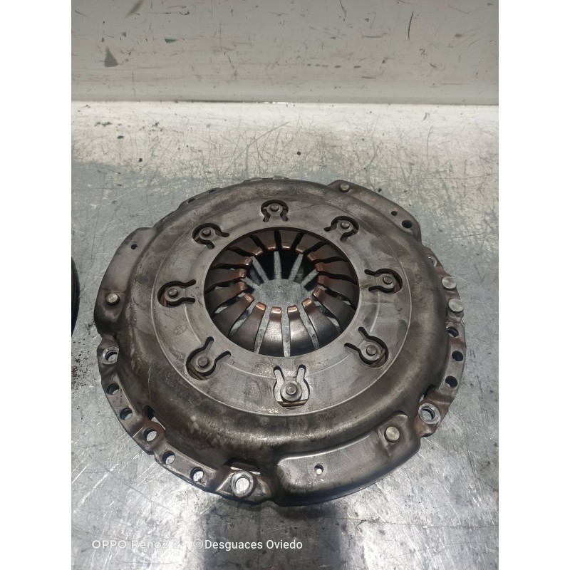 Recambio de kit embrague para renault trafic caja cerrada (ab 4.01) 1.9 diesel referencia OEM IAM 324034410  