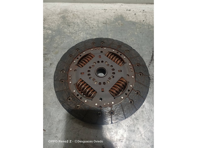 Recambio de kit embrague para renault trafic caja cerrada (ab 4.01) 1.9 diesel referencia OEM IAM 324034410  
