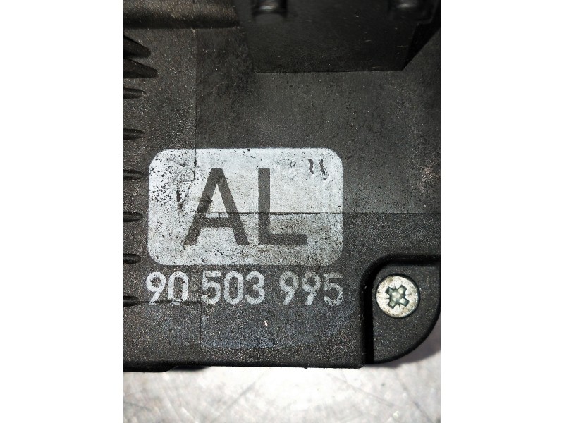 Recambio de motor cierre centralizado trasero izquierdo para opel vectra b berlina básico referencia OEM IAM 90503995  