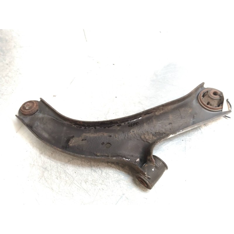Recambio de brazo suspension inferior delantero izquierdo para nissan tiida (c11x/sc11x) 1.5 dci turbodiesel cat referencia OEM 