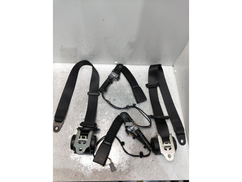 Recambio de juego cinturones delantero para mini mini (r56) cooper referencia OEM IAM   3P