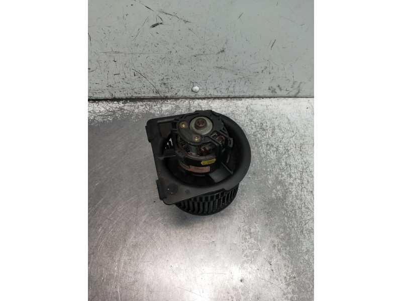 Recambio de motor calefaccion para opel vectra b berlina básico referencia OEM IAM 658338Q  