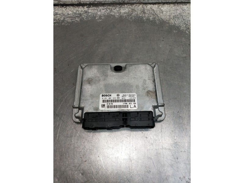 Recambio de centralita motor uce para opel vectra b berlina básico referencia OEM IAM 0281001633  