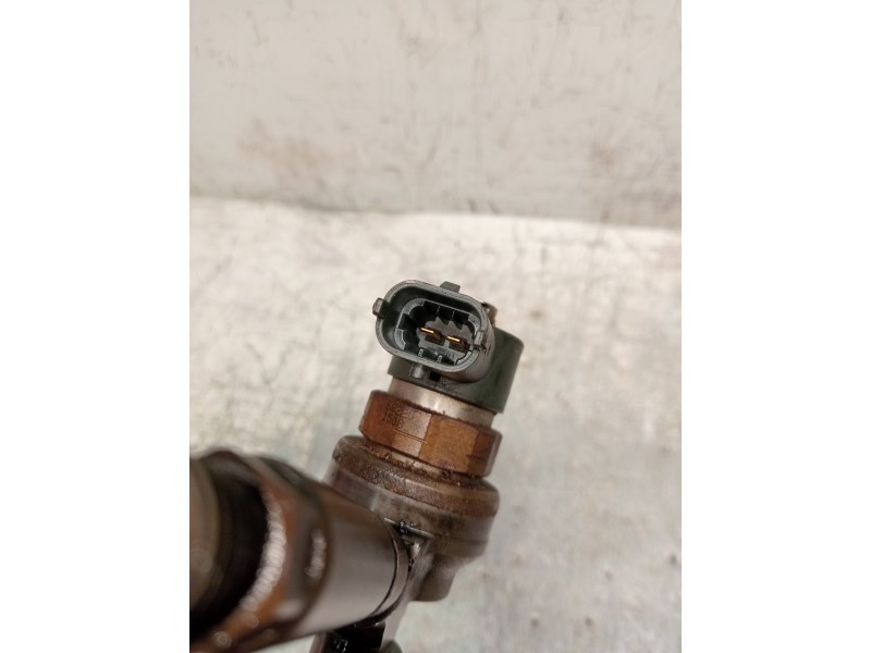 Recambio de inyector para opel astra h berlina cosmo referencia OEM IAM 0445110175  BOSCH