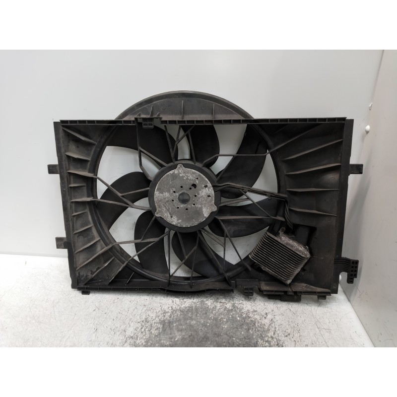 Recambio de electroventilador para mercedes clase clk (w209) coupe 270 cdi (209.316) referencia OEM IAM A2035000293  