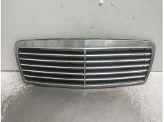 Recambio de rejilla delantera para mercedes clase e (w210) berlina 230 (210.037) referencia OEM IAM   