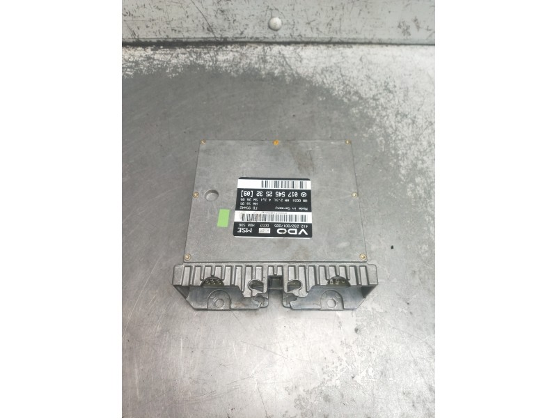 Recambio de centralita motor uce para mercedes clase e (w210) berlina 230 (210.037) referencia OEM IAM 0175452532  
