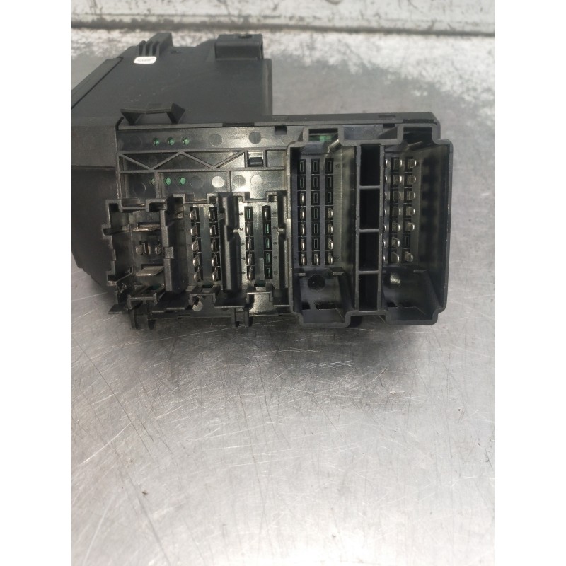 Recambio de caja reles / fusibles para mercedes clase e (w210) berlina 230 (210.037) referencia OEM IAM 2105450104  