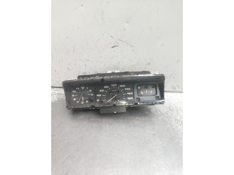 Recambio de cuadro instrumentos para peugeot 205 berlina 1.8 diesel referencia OEM IAM   