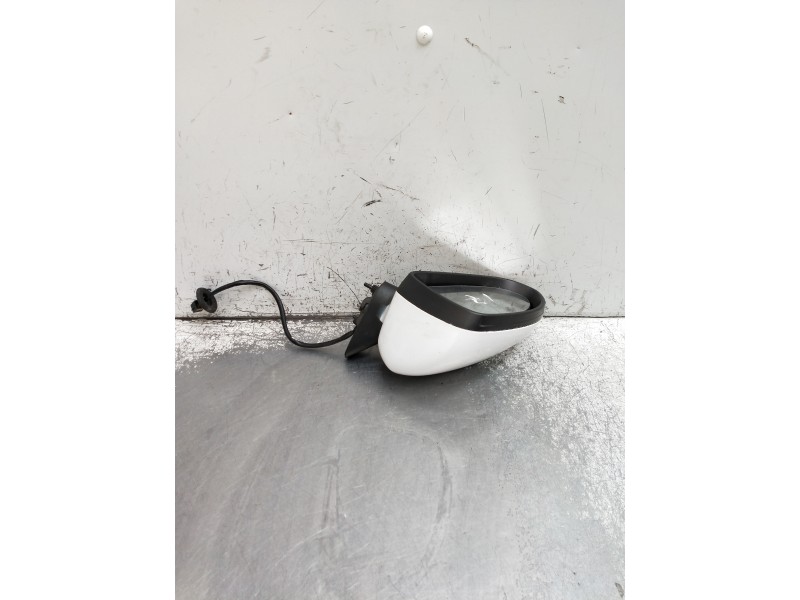 Recambio de retrovisor izquierdo para opel corsa d essentia referencia OEM IAM ELÉCTRICO 1 ENCHUFE 5 CABLES