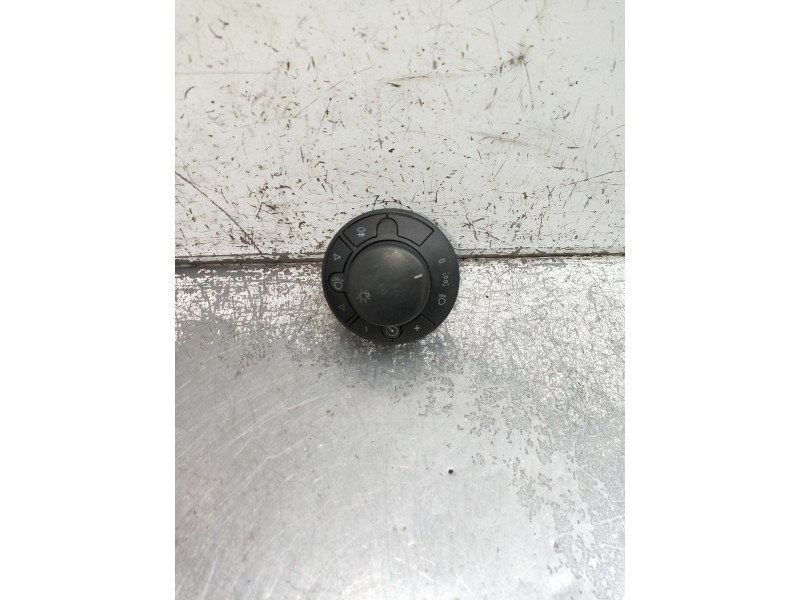 Recambio de mando luces para opel corsa d essentia referencia OEM IAM 13249396EA  