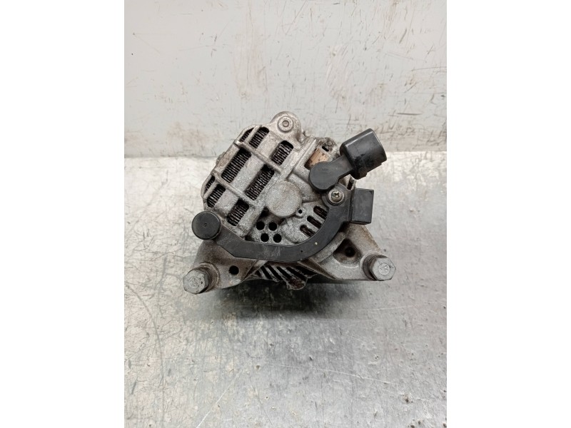 Recambio de alternador para citroen c5 berlina attraction referencia OEM IAM 9649846880  