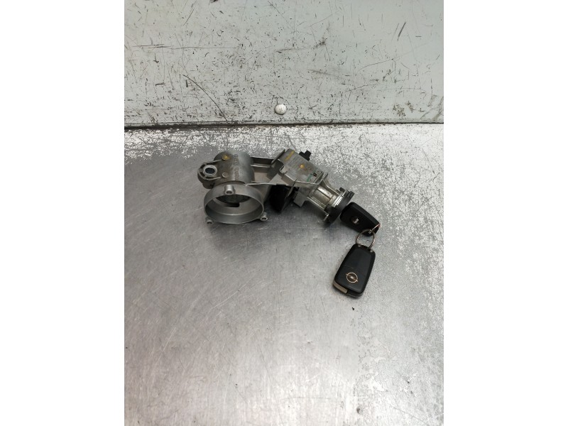 Recambio de conmutador de arranque para opel corsa d essentia referencia OEM IAM   