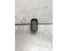 Recambio de mando elevalunas delantero derecho para opel corsa d essentia referencia OEM IAM 13189333RW  