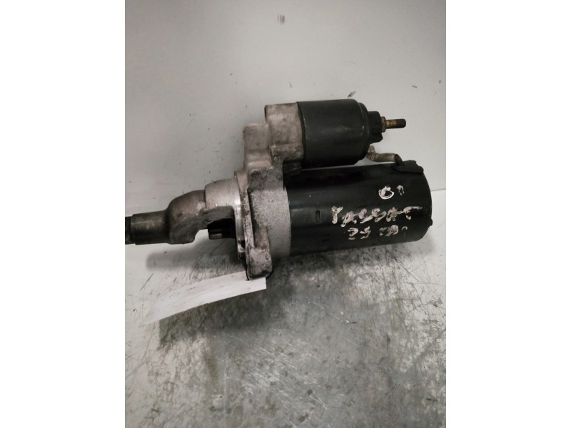 Recambio de motor arranque para volkswagen passat berlina (3b3) 2.5 v6 tdi referencia OEM IAM 0001109021 BOSCH 