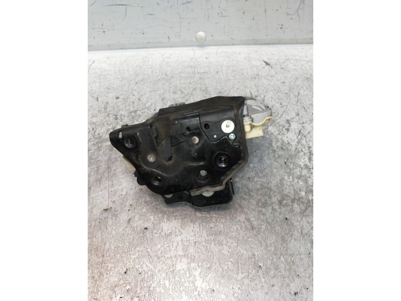 Recambio de motor cierre centralizado delantero derecho para audi a3 (8p) 2.0 tdi ambiente (dpf) (125kw) referencia OEM IAM 4F83