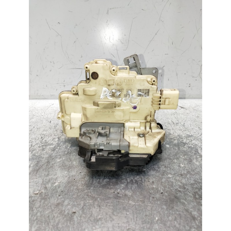 Recambio de motor cierre centralizado delantero derecho para audi a3 (8p) 2.0 tdi ambiente (dpf) (125kw) referencia OEM IAM 4F83