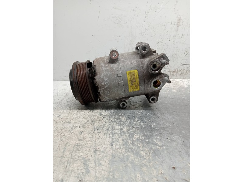 Recambio de compresor aire acondicionado para ford fiesta (ccn) trend referencia OEM IAM AV1119D629AB  