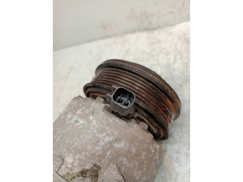 Recambio de compresor aire acondicionado para ford fiesta (ccn) trend referencia OEM IAM AV1119D629AB  