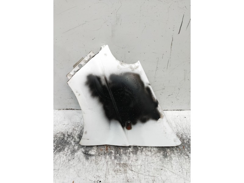 Recambio de aleta delantera izquierda para nissan primastar (x83) caja cerrada batalla corta 2,76t referencia OEM IAM   