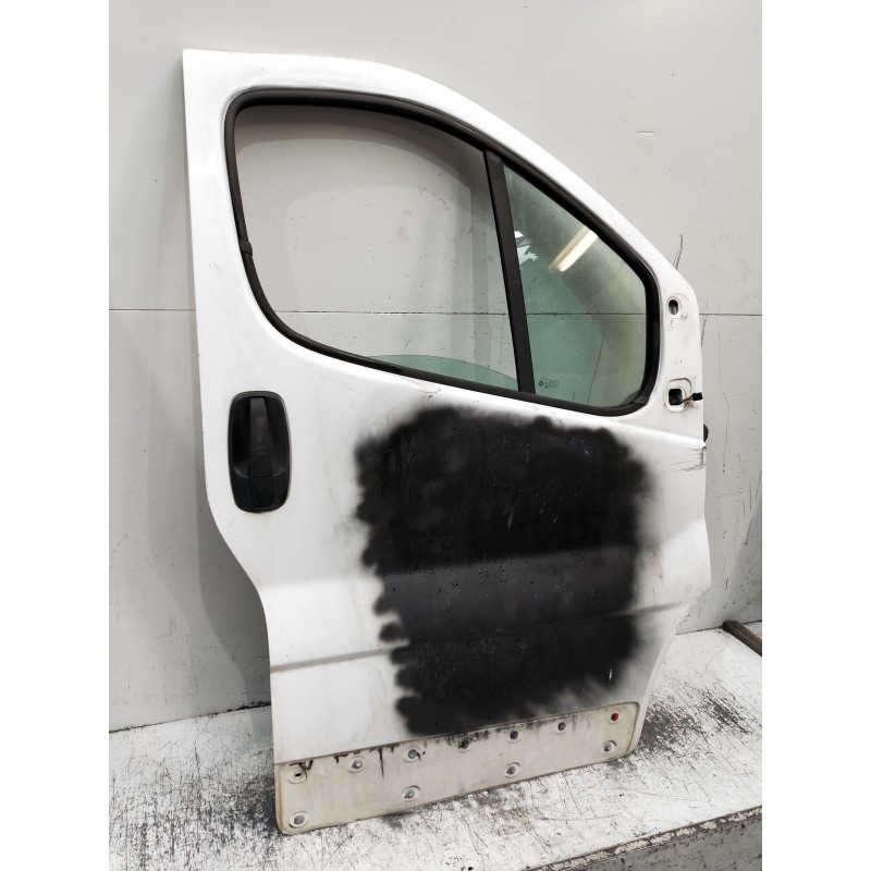 Recambio de puerta delantera derecha para nissan primastar (x83) caja cerrada batalla corta 2,76t referencia OEM IAM   